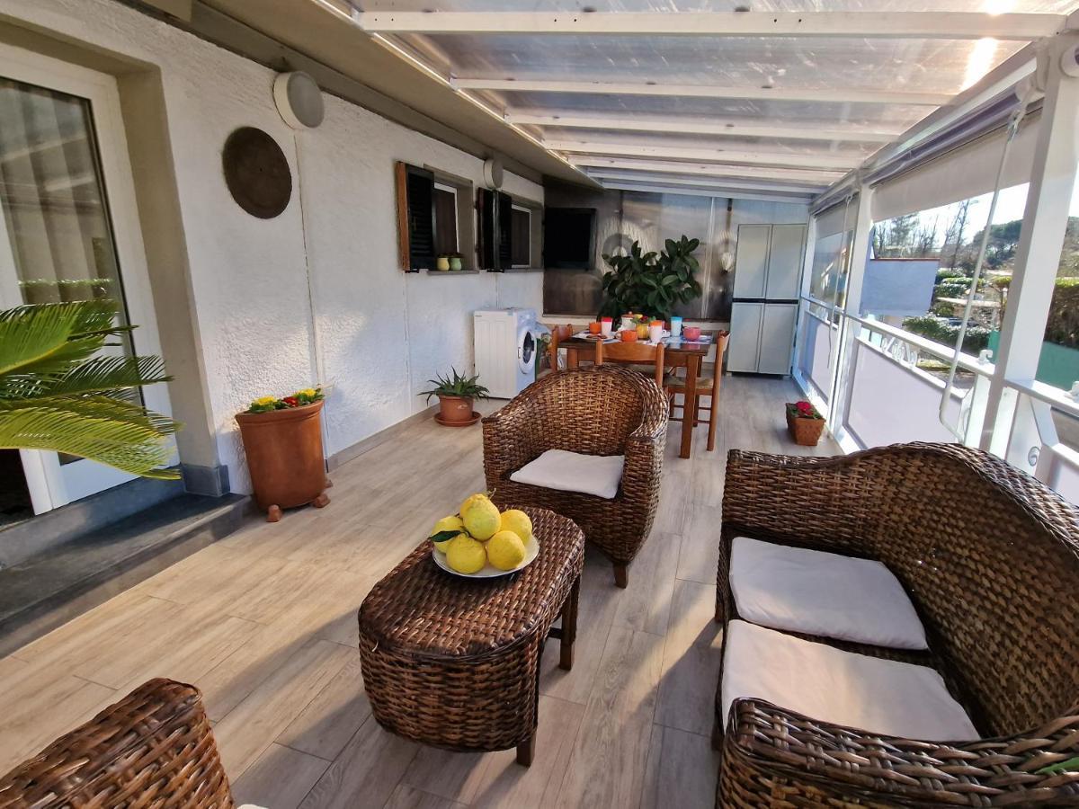 Tra Forte Dei Marmi E Marina Di Massa - Il Melograno Exteriör bild